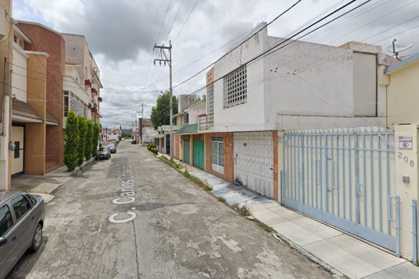 Foto de inmueble en Calle Carlos Chavez , Col. Jardines del Sur C.P. 43660, Tulancingo de Bravo