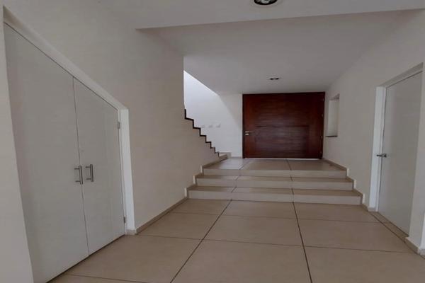 Foto de inmueble en P.º de la Vista Sur, 78215 San Luis Potosí, S.L.P. #Sur, Col. Lomas del Tecnológico C.P. 78215, San Luis Potosí