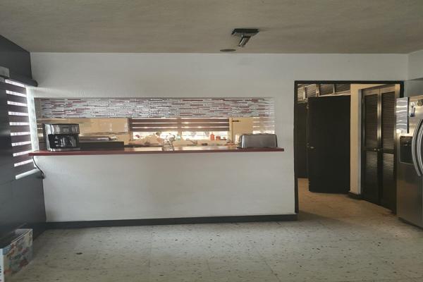 Foto de inmueble en Tepatitlan, Col. Mitras Sur C.P. 64020, Monterrey
