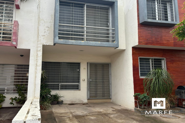 Foto de inmueble en Av. Valle de México 3409, Jardines del Valle, 45138 Zapopan, Jal. #3409, Col. Jardines Del Valle C.P. 45138, Zapopan