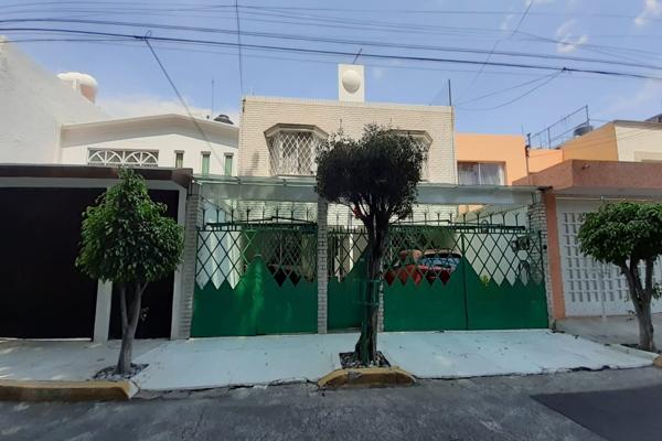 Foto de inmueble en Jose Balbuena Vera, Col. Los Cipreses C.P. 04830, Coyoacán