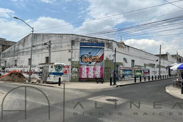 Foto de inmueble en Manzano  #302, Col. Mexicaltzingo C.P. 44180, Guadalajara