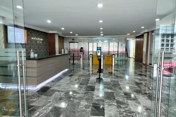 Foto de inmueble en Periférico Boulevard Manuel Ávila Camacho #6Int. 104, Col. El Parque C.P. 53398, Naucalpan de Juárez