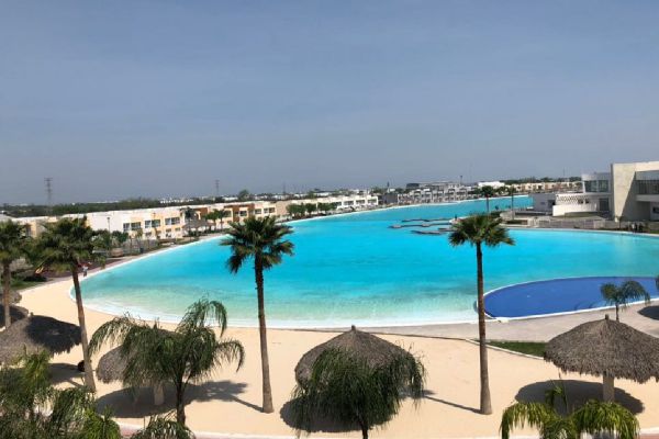 Foto de inmueble en Crystal Lagoons, Col. Moderno Apodaca I C.P. 66600, Apodaca