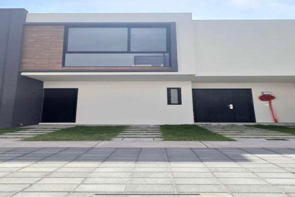 Foto de inmueble en Avenida Arboleda 102 #102, Col. San Mateo Otzacatipan C.P. 50220, Toluca