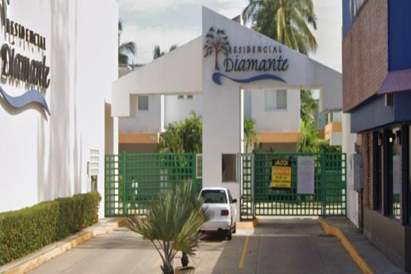 Foto de inmueble en Blvd. de las Naciones 402, Granjas del Marqués, 39890 Acapulco de Juárez, Gro. #402, Col. Residencial Diamante C.P. 39890, Acapulco de Juárez