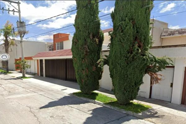 Foto de inmueble en Abedul 85, Zona Sin Asignación de Nombre de Colonia, 58090 Morelia, Mich. #85, Col. Balcones de Santa Maria C.P. 58090, Morelia