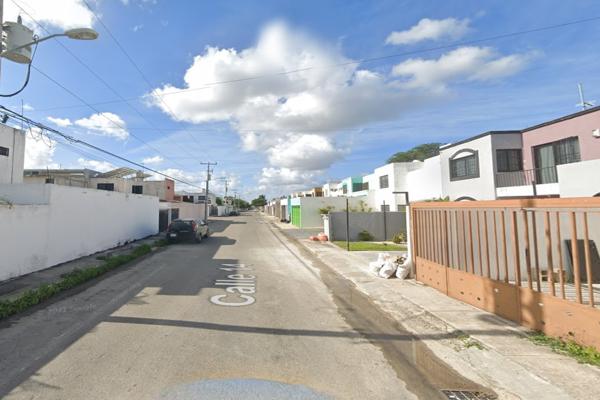 Foto de inmueble en Calle 14, Col. Paraíso Maya C.P. 97134, Mérida