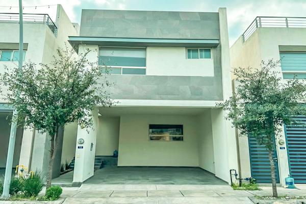 Foto de inmueble en MURCIA SUR #118, Col. Puerta de Hierro Cumbres C.P. 64349, Monterrey