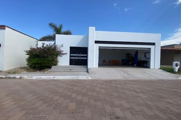 Foto de inmueble en RESIDENCIAL COSTA DEL MAR SAN CARLOS SONORA, Col. Costa del Mar C.P. 85503, Guaymas