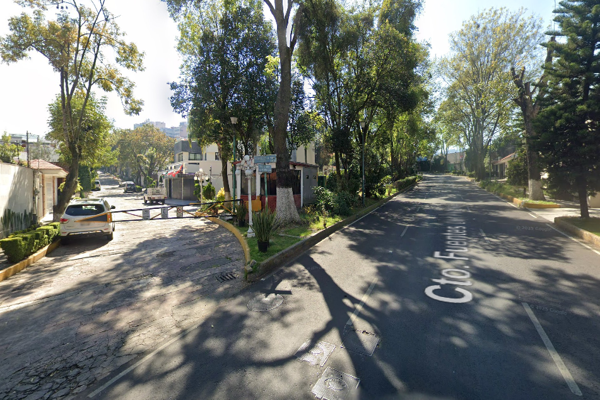 Foto de inmueble en Fuente de La Vida, Col. Fuentes del Pedregal C.P. 14140, Tlalpan