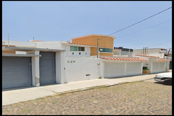 Foto de inmueble en Calle del Puente de Alvarado 231 #231, Col. Carretas C.P. 76050, Querétaro