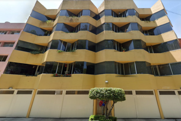 Foto de inmueble en Avenida Río Churubusco, Col. Paseos de Taxqueña C.P. 04250, Coyoacán