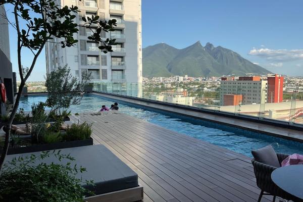 Foto de inmueble en C. Washington 1400, Centro, 64000 Monterrey, N.L. #1400, Col. Monterrey Centro C.P. 64000, Monterrey