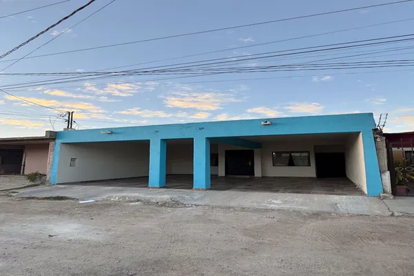 Foto de inmueble en 1 #1, Col. Arboledas C.P. 83296, Hermosillo