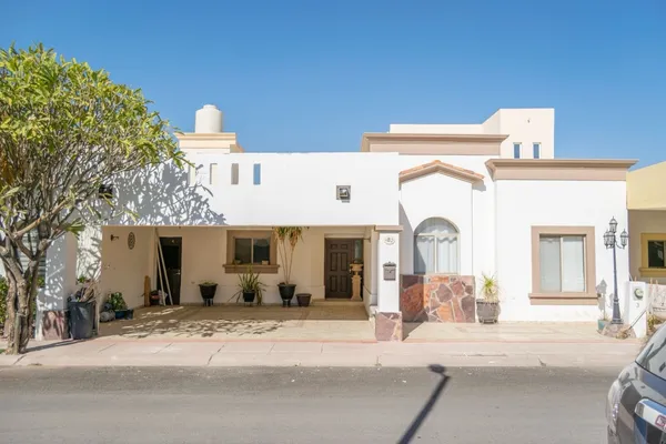 Foto de inmueble en 1 #1, Col. Salvatierra Residencial C.P. 83224, Hermosillo