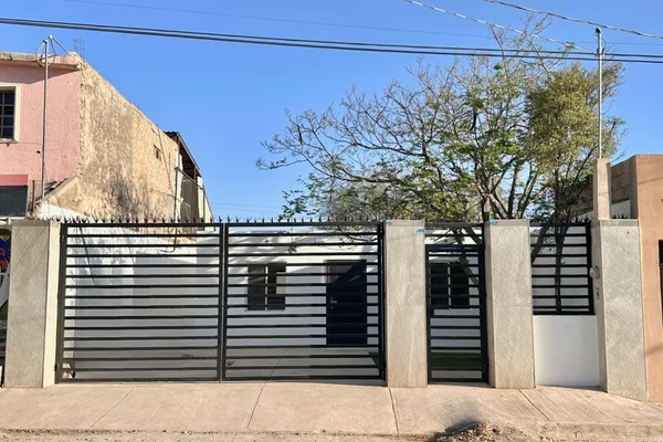 Foto de inmueble en 1 #1, Col. Solidaridad C.P. 83116, Hermosillo