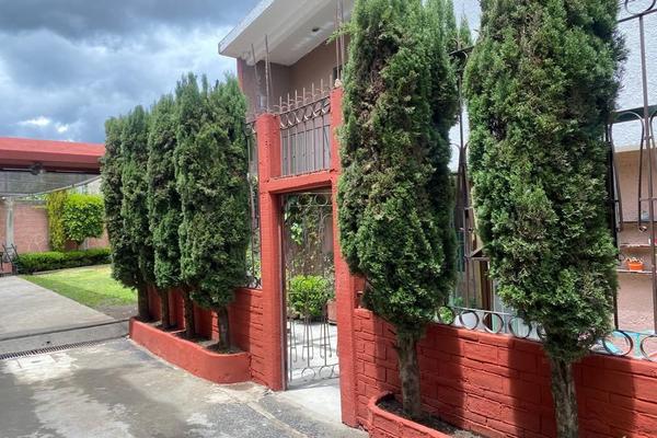 Foto de inmueble en 1 cda de Buenavista, Col. San Bernabé Ocotepec C.P. 10300, La Magdalena Contreras