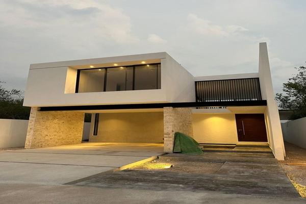 Foto de inmueble en 1, Col. Dzibilchaltún C.P. 97305, Mérida