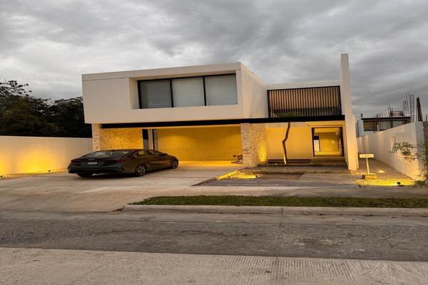 Foto de inmueble en 1, Col. Dzibilchaltún C.P. 97305, Mérida