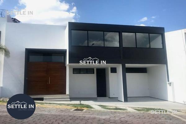 Foto de inmueble en 1, Col. Lomas del Valle C.P. 72595, Puebla