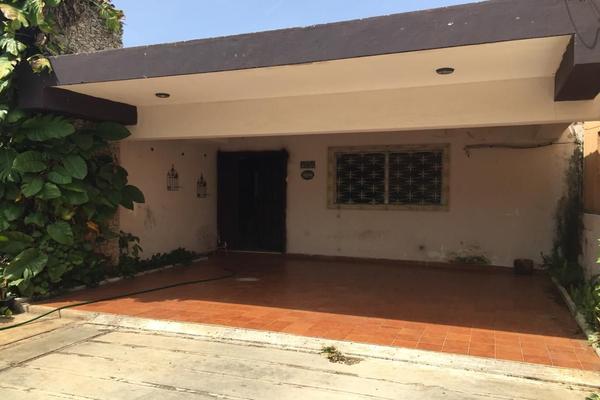 Foto de inmueble en 1, Col. Los Pinos C.P. 97138, Mérida