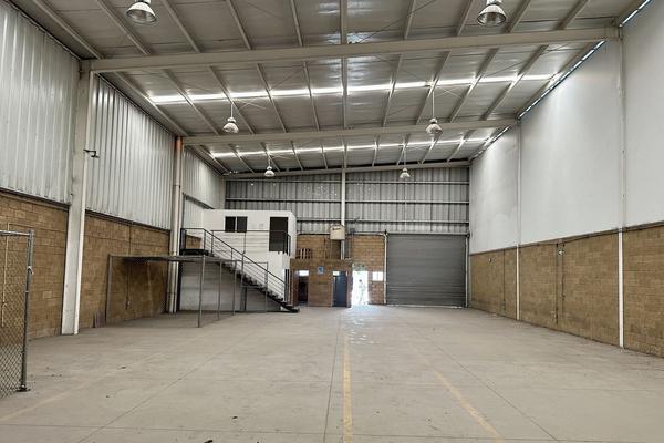 Foto de inmueble en 1, Col. Nueva Central Camionera C.P. 45580, San Pedro Tlaquepaque