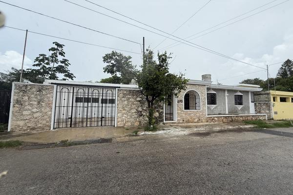 Foto de inmueble en 1, Col. Pensiones C.P. 97219, Mérida