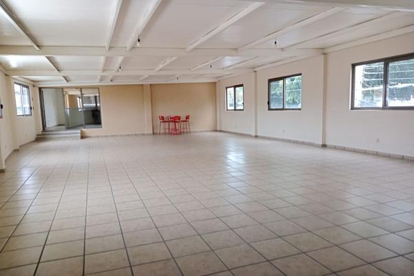 Foto de inmueble en 10 de abril, Col. Las Granjas C.P. 62460, Cuernavaca