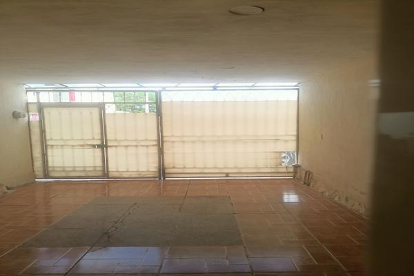 Foto de inmueble en Calle Arboledas de San Martin, Col. Tlaquepaque Pueblito C.P. 45500, San Pedro Tlaquepaque