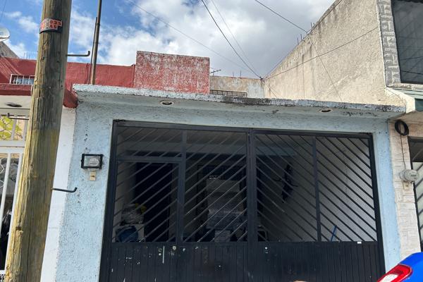 Foto de inmueble en Calle Hacienda las Violetas #91a, Col. Hacienda Real de Tultepec C.P. 54987, Tultepec