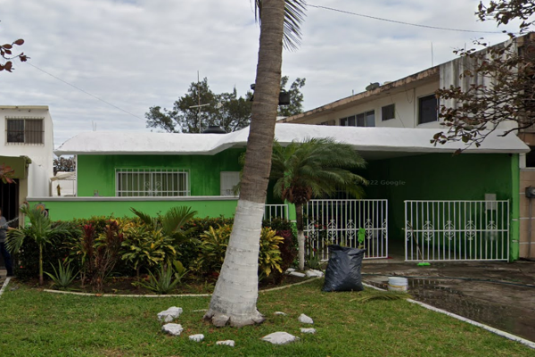 Foto de inmueble en Calle Ciruelo 70 #70, Col. Floresta C.P. 91940, Veracruz