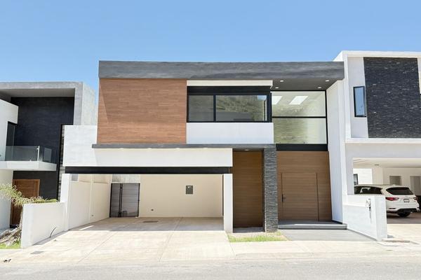 Foto de inmueble en 11, Col. Bosque Real C.P. 31160, Chihuahua