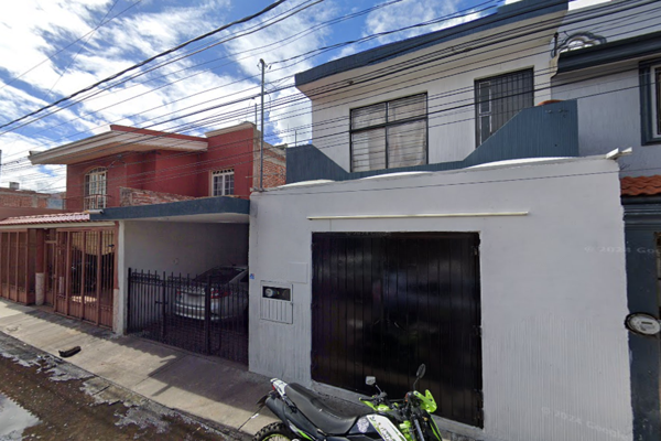 Foto de inmueble en Olivo 408 #408, Col. Las Fuentes C.P. 59699, Zamora