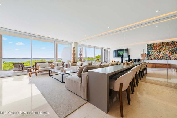 Foto de inmueble en 1150 Carretera Punta de Mita, Col. Cruz de Huanacaxtle C.P. 63734, Bahía de Banderas