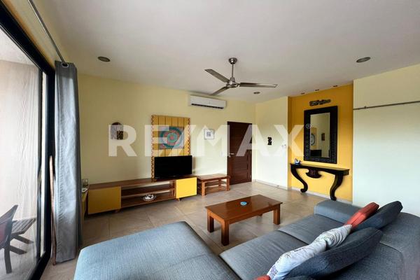 Foto de inmueble en 12 Sur, Col. Tulum Centro C.P. 77760, Tulum