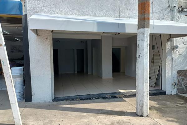 Foto de inmueble en C. Manuel Acuña 1606, Santa Teresita, 44200 Guadalajara, Jal. #1606, Col. Sagrada Familia C.P. 44200, Guadalajara