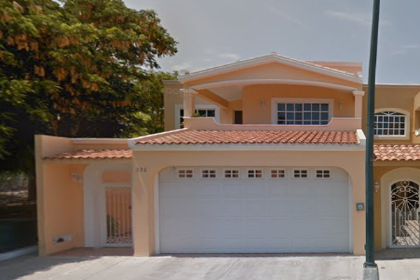 Foto de inmueble en Calle Tabachín 332 #332, Col. Jardines de la Alameda C.P. 82123, Mazatlán