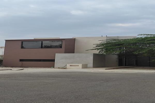 Foto de inmueble en 13, Col. Chuburna de Hidalgo C.P. 97205, Mérida
