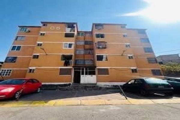 Foto de inmueble en Avenida Palmitas #s/n, Col. Palmitas C.P. 09670, Iztapalapa