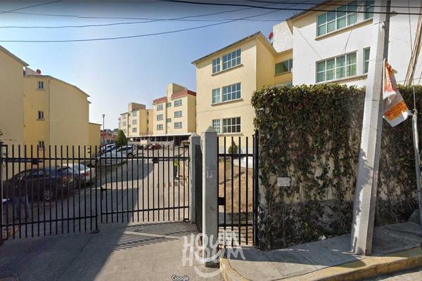 Foto de inmueble en 136 #N/A, Col. Miguel Hidalgo 4A Sección C.P. 14250, Tlalpan