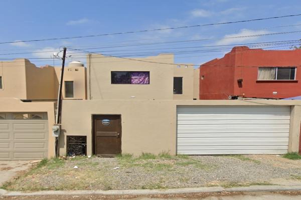 Foto de inmueble en Constituyentes, Col. Piedras Negras C.P. 22830, Ensenada