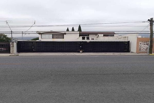 Foto de inmueble en 15 avenida, Col. Las Cumbres 2 Sector C.P. 64610, Monterrey