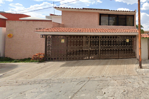 Foto de inmueble en Sierra de Aracena , Col. Lomas Cuarta Sección C.P. 78216, San Luis Potosí