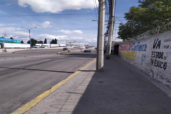 Foto de inmueble en Avenida José López Portillo #s/n, Col. Zacuautitla C.P. 55700, Coacalco de Berriozábal