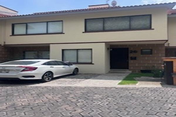 Foto de inmueble en Avenida José María Castorena #313, Col. Cuajimalpa C.P. 05000, Cuajimalpa de Morelos