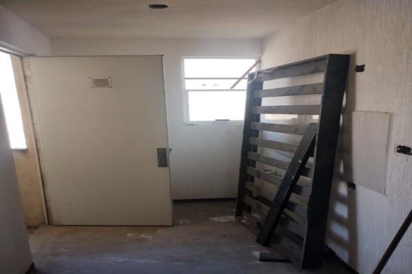 Foto de inmueble en Nogal #114, Col. Fraccionamiento Valle del Roble C.P. 67458, Cadereyta Jiménez