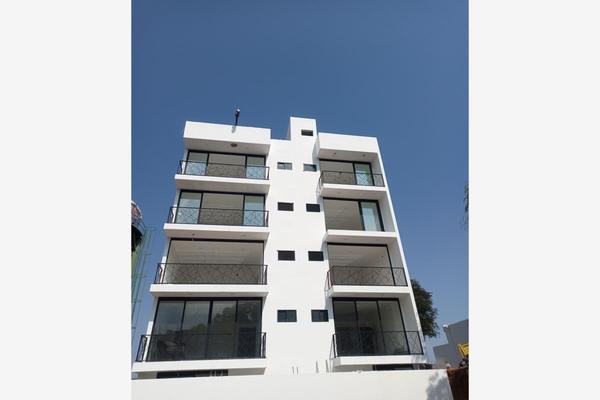 Foto de inmueble en 16 de septiembre, Col. Lomas de Zompantle C.P. 62157, Cuernavaca
