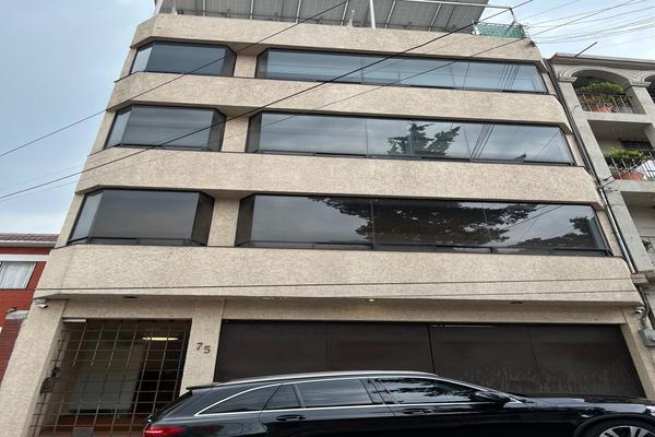 Foto de inmueble en 16 de Septiembre, Col. Lomas Manuel Ávila Camacho C.P. 53910, Naucalpan de Juárez