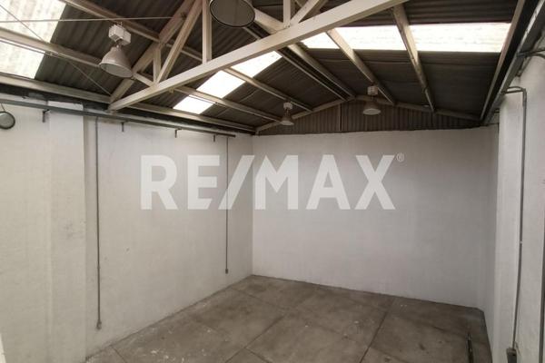 Foto de inmueble en 16 de Septiembre, Col. San Juan Ixtacala Ampliación Norte C.P. 54168, Tlalnepantla de Baz